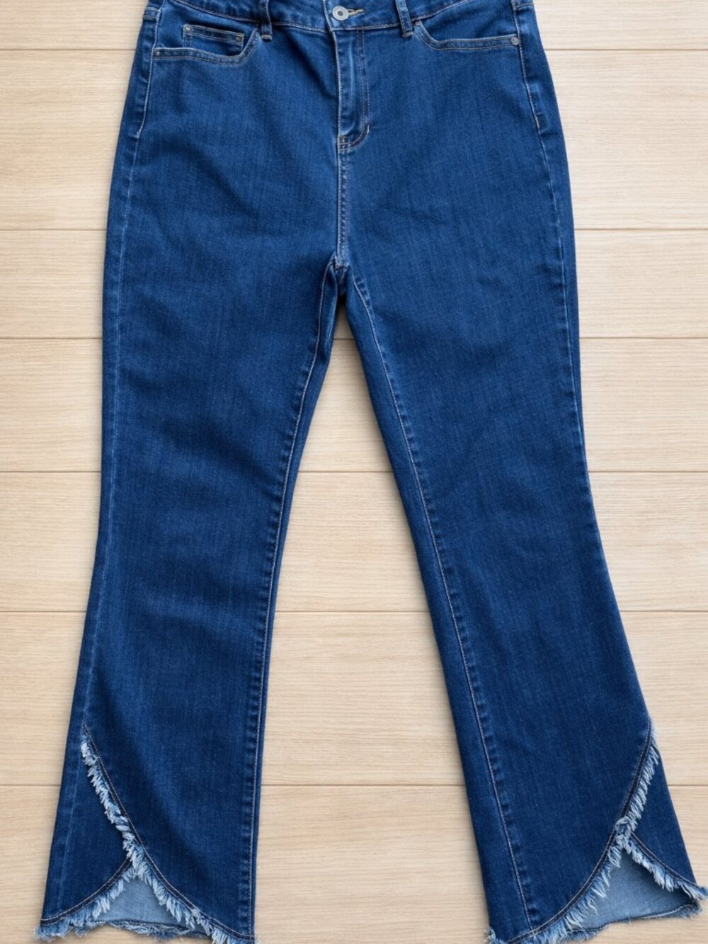 Charlie B Split‑Hem Flare Denim Stretch High Waist Jeans Boho Streetwear Frayed